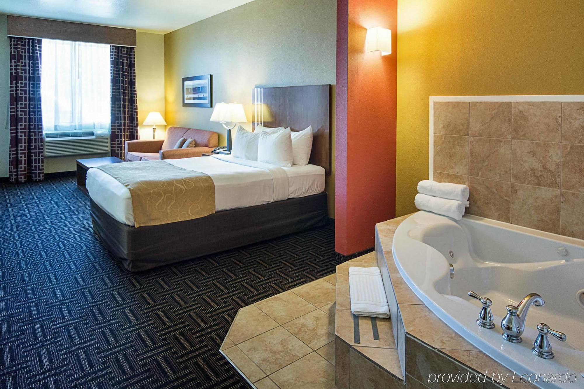 Comfort Suites Natchitoches Buitenkant foto