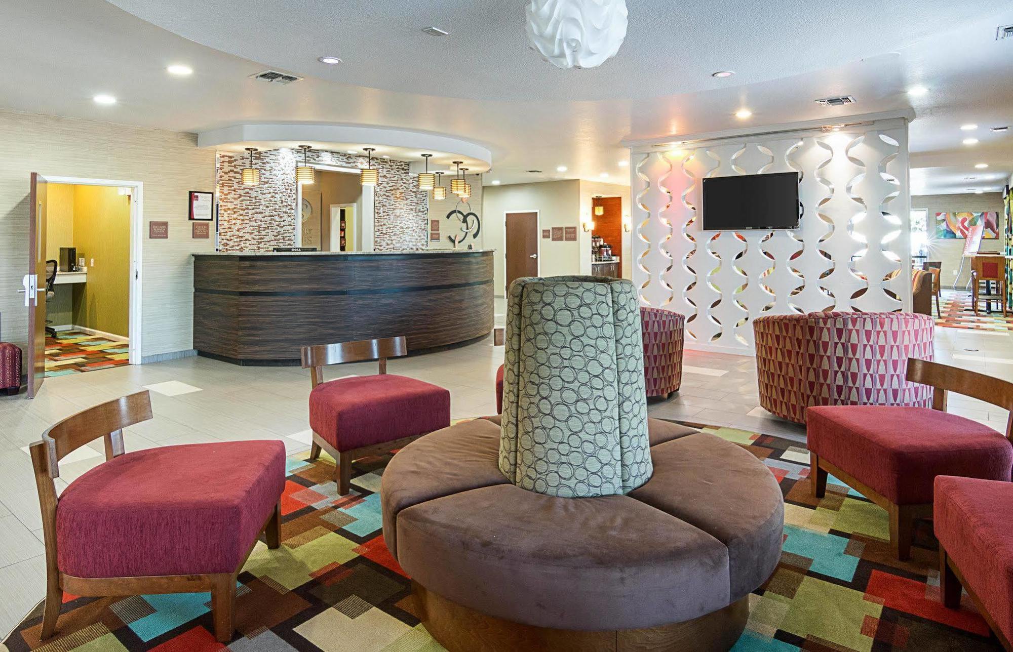 Comfort Suites Natchitoches Buitenkant foto