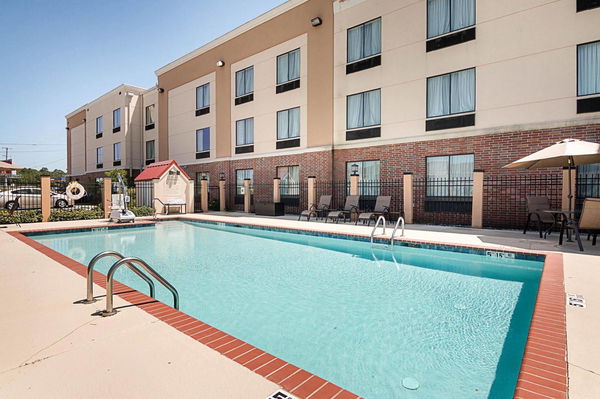 Comfort Suites Natchitoches Buitenkant foto
